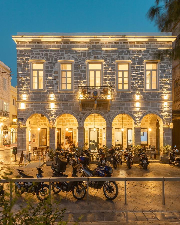 Syros Soul Luxury Suites Ermoupoli Exterior foto